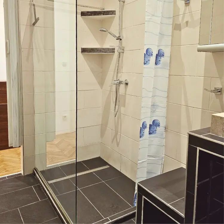 Ferienwohnung Wien gemütlich Altbau 4. Bezirk